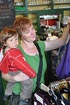 Charitativní módní bazar Sue Ryder v kavárně Mama Coffee