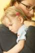Syn je ve v�zen� a snacha mi br�n� v�dat vnu�ku